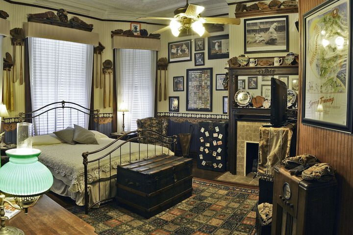 Room 14 of 52