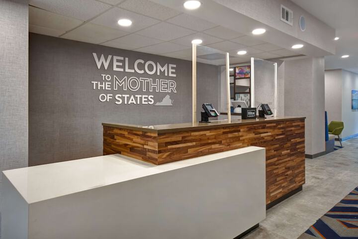 Hotel Interior 11 of 45
