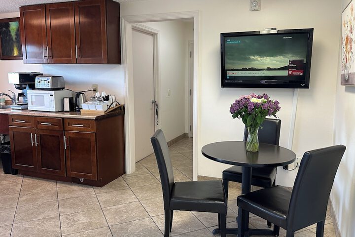 Carom Inn Denham Springs-Baton Rouge
