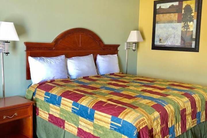 Room 16 of 20