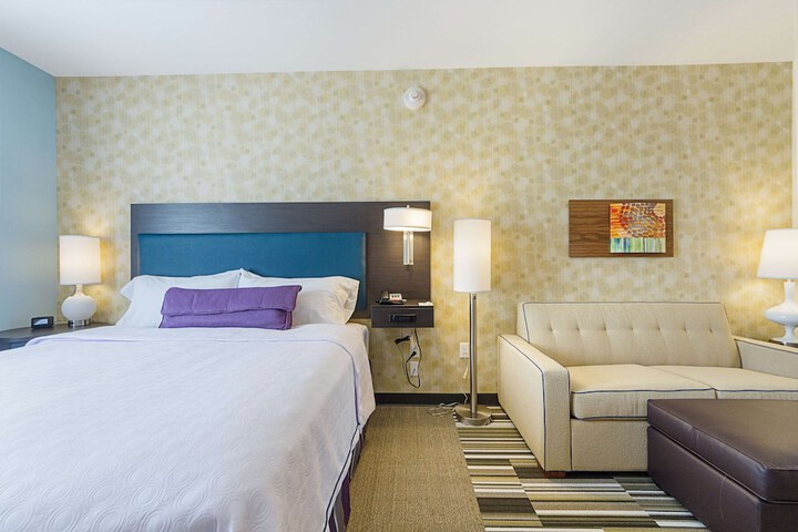 Room 25 of 67