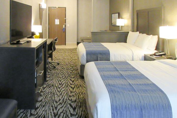 Room 81 of 93