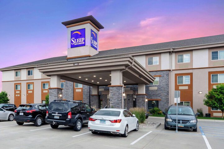 Hotel 5 of 47