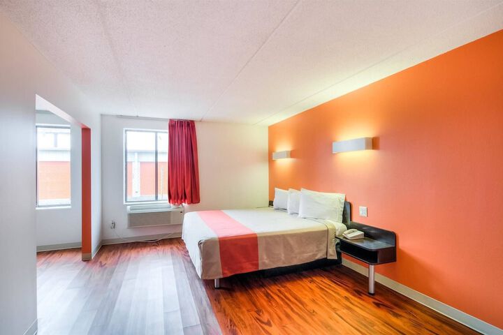 Motel 6 Lansing IL - Chicago South