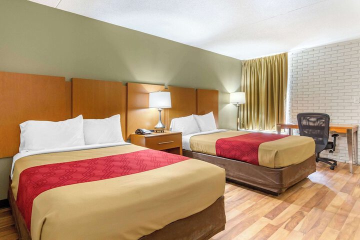 Room 21 of 25