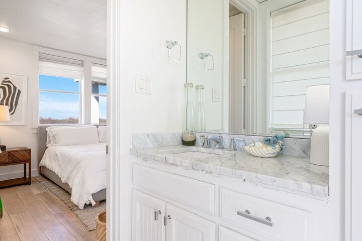#beach Please 3 Bedroom Home by RedAwning