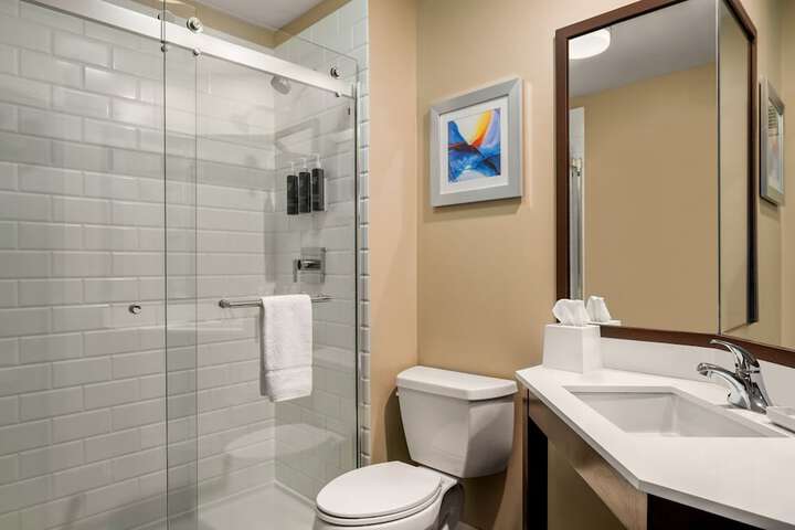 Room 11 of 25