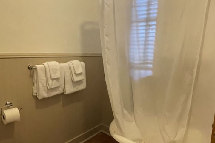 Room 14 of 75