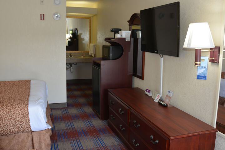 Room 26 of 36
