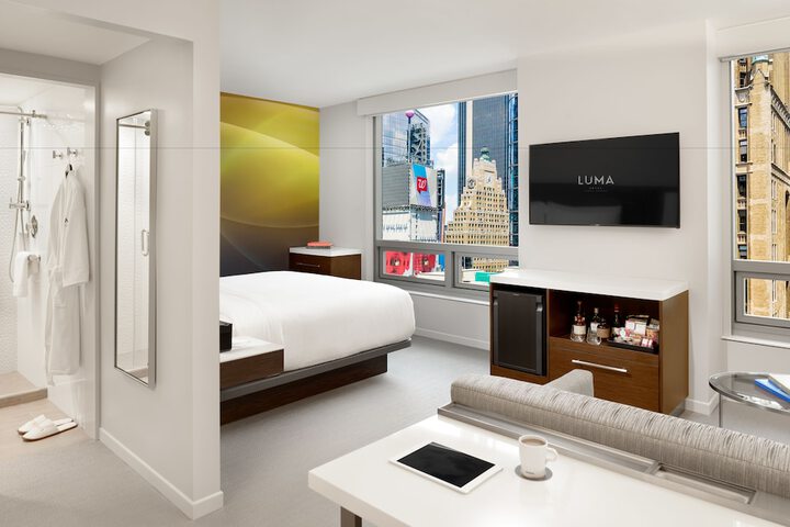 Room 18 of 60