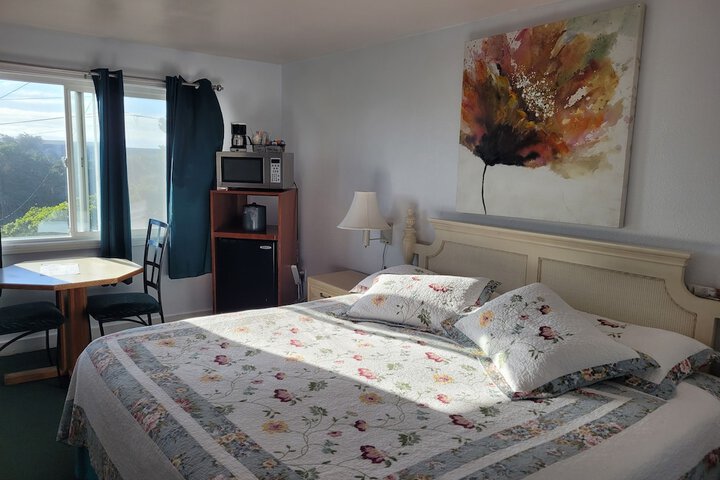 Room 17 of 31
