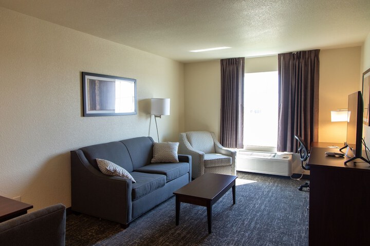 Room 25 of 48