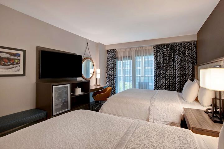 Room 47 of 105