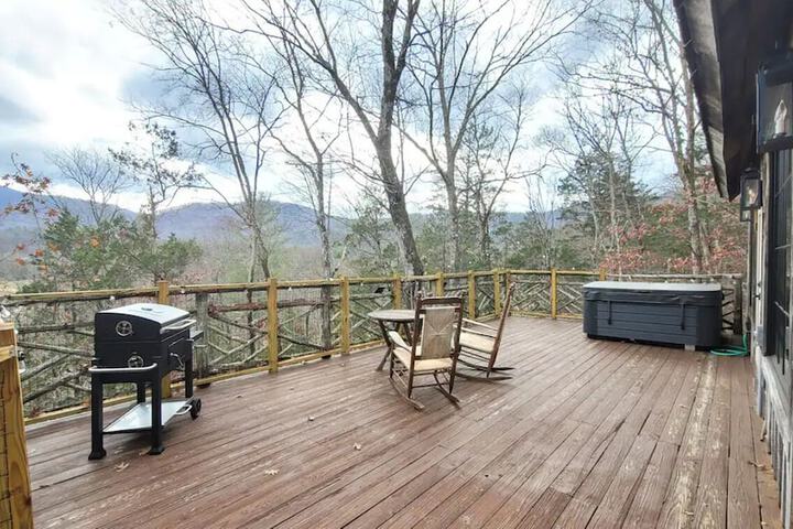 Laurel Valley Mountain Retreat