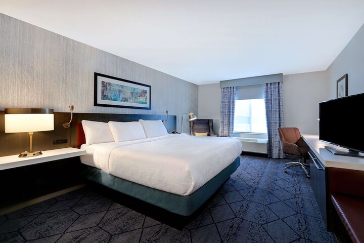 Room 34 of 59