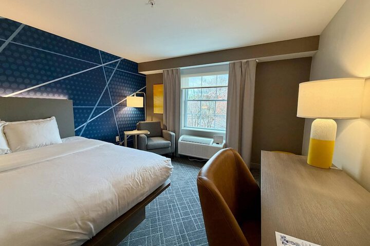 Comfort Inn & Suites Sturbridge - Brimfield