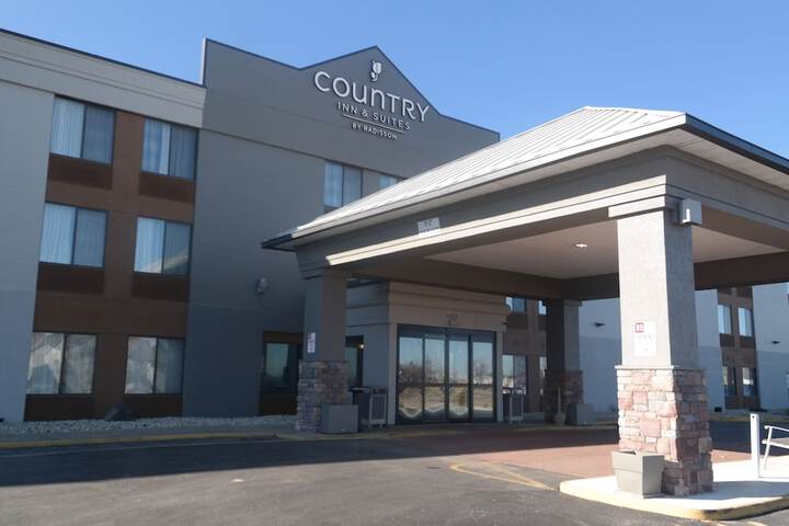 Hotel 6 of 36