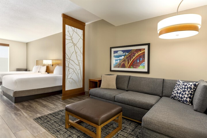 Hyatt Place Columbia / Downtown/The Vista
