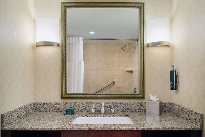 DoubleTree by Hilton Hotel Rocky Mount