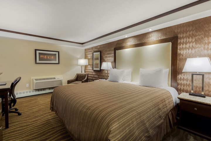 Room 21 of 66