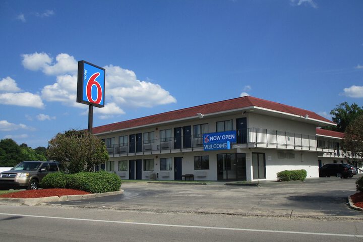 Hotel 2 of 37