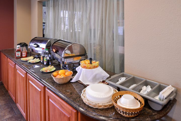 Breakfast/Coffee Service 47 of 55