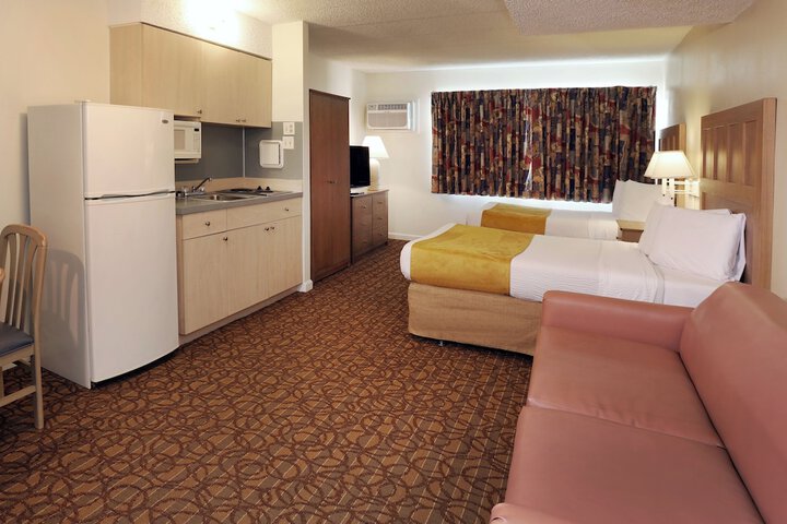 Matador Oceanfront Resort