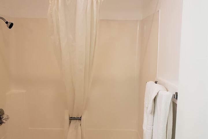 Room 25 of 31