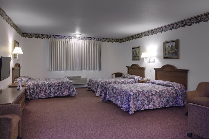 Lighthouse Inn
