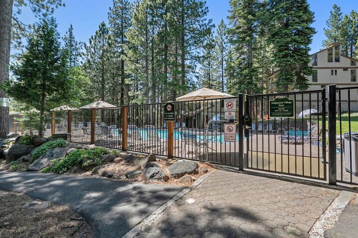 Enjoy Forest Views Retreat at Kingswood Village!