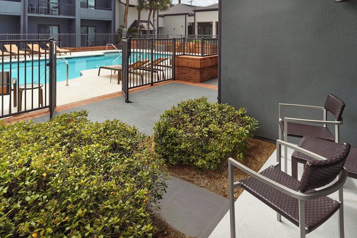 Courtyard by Marriott Tallahassee Downtown / Capitol