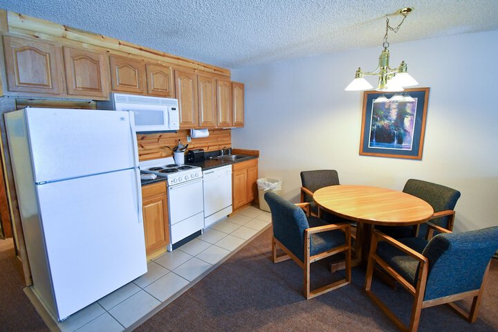 Inn at SilverCreek