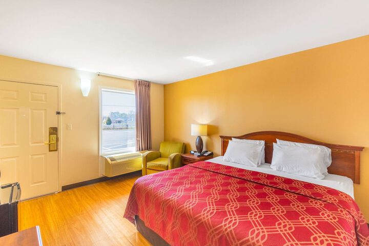 Room 16 of 20