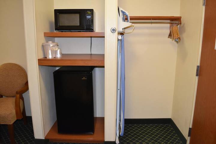 Room 42 of 53