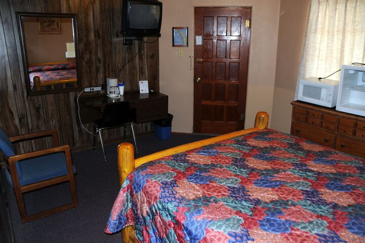 Room 41 of 44