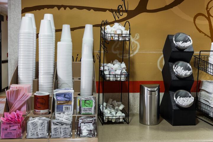 Breakfast/Coffee Service 24 of 25