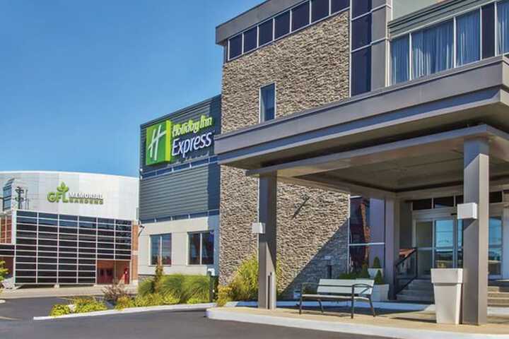 Hotel 2 of 34