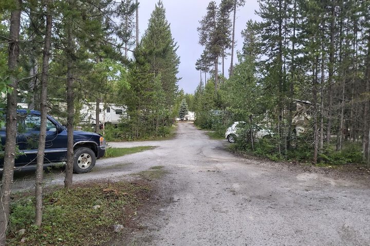 Blue River Cabins Campground & RV Park