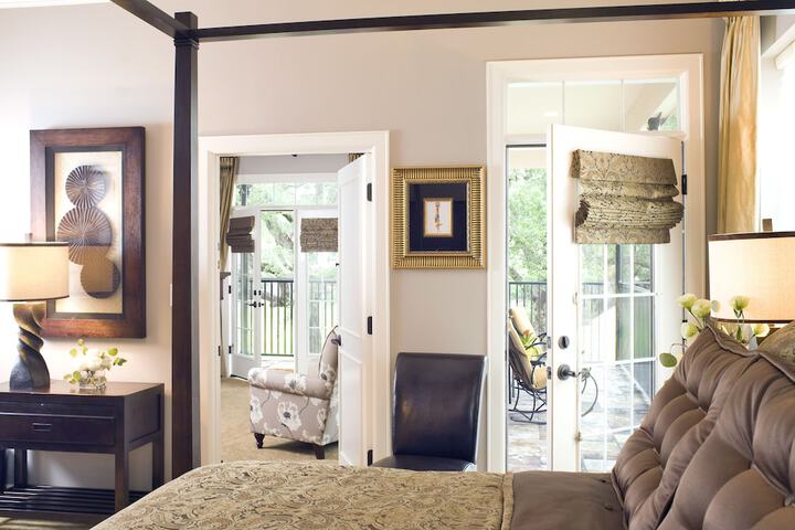 Room 18 of 35