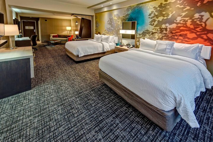 Room 20 of 40
