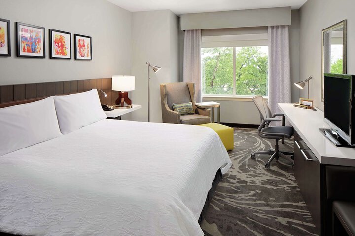 Room 22 of 50