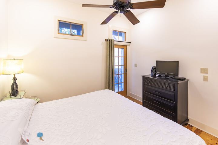 Room 130 of 169