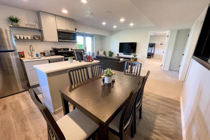 City View Retreat 2 BR 1 B