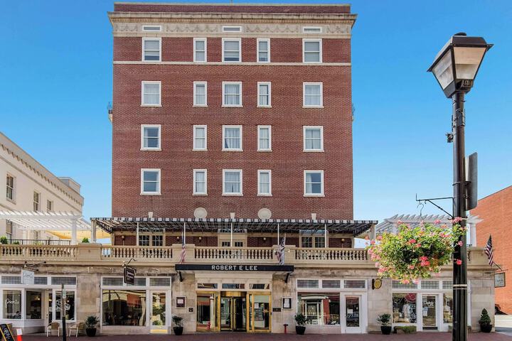 Hotel 4 of 62