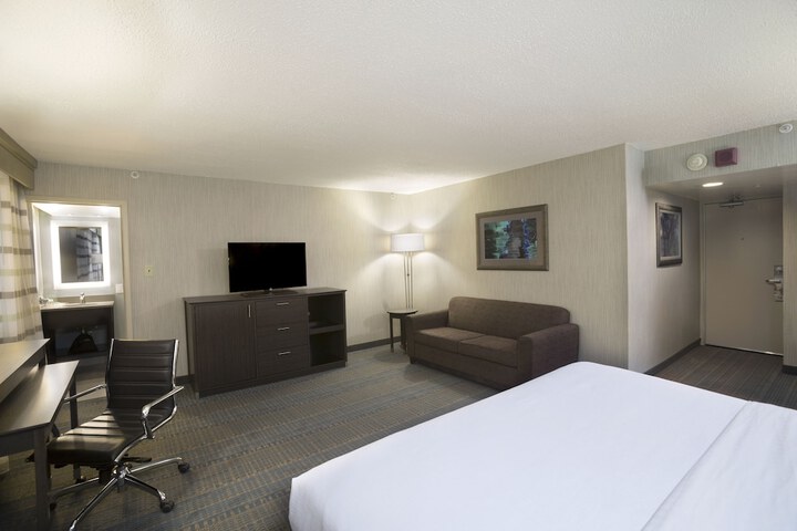 Holiday Inn Columbus Dwtn-Capitol Square by IHG