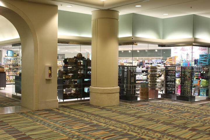 Gift Shop 72 of 84