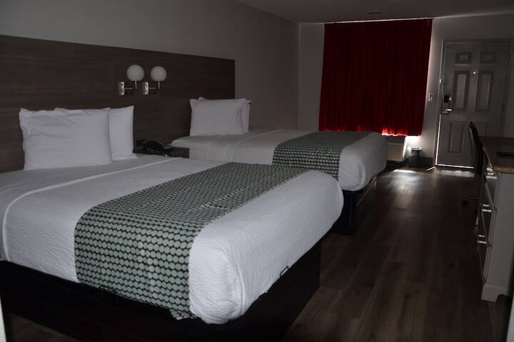Room 30 of 34