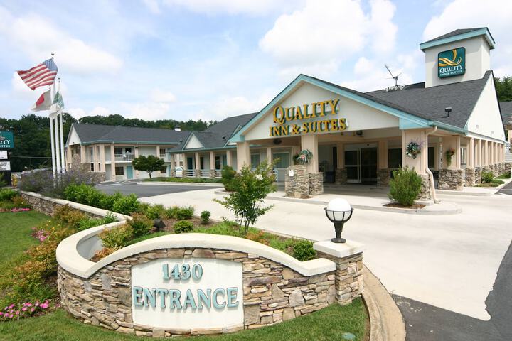 Hotel 3 of 22
