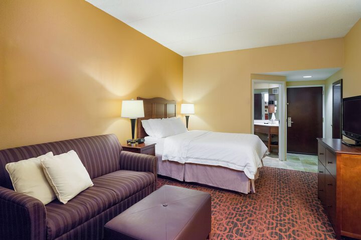 Room 21 of 27