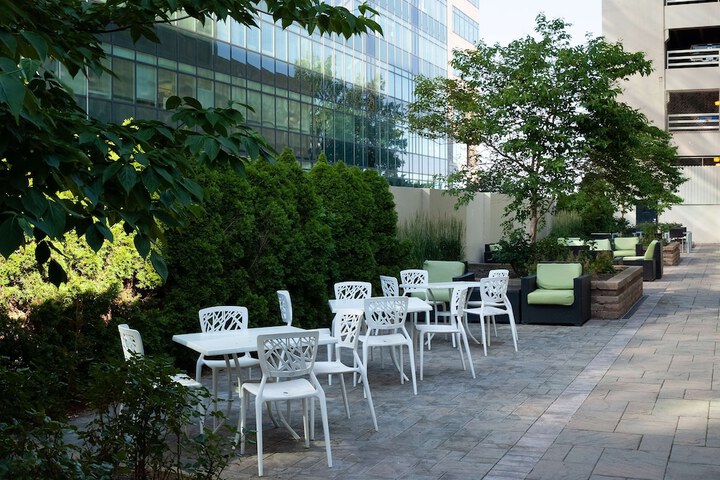 Terrace/Patio 34 of 38